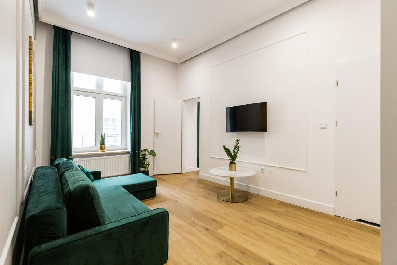 Oro Apartamento *